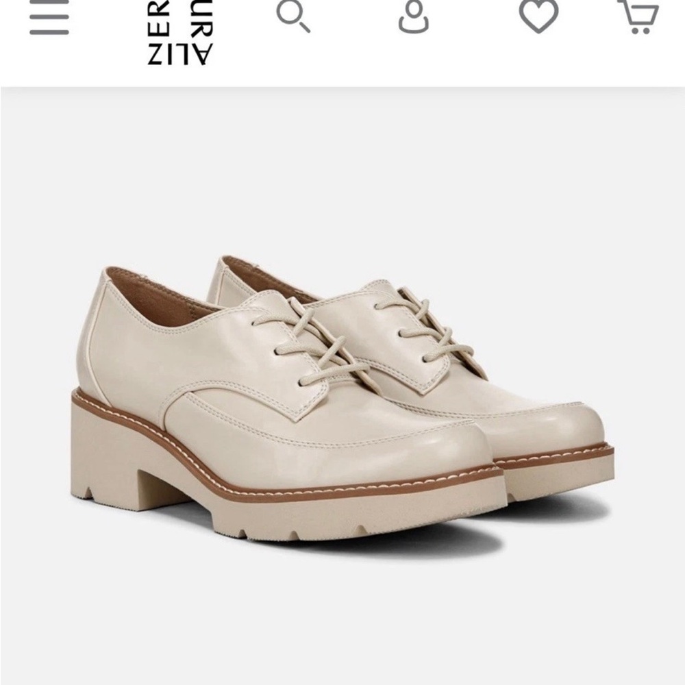 Naturalizer Darry Lace Oxford Porcelain